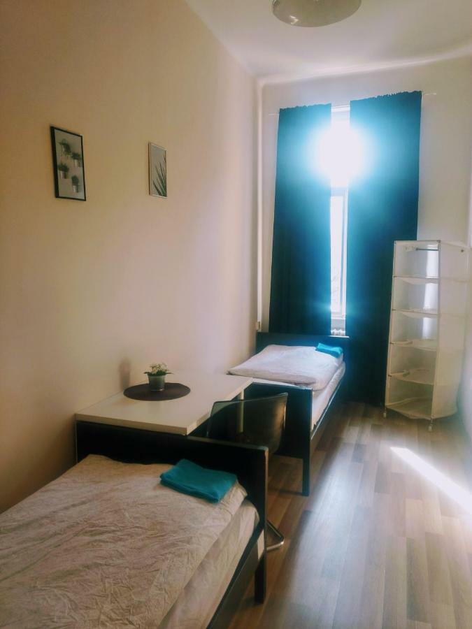 Irmas Hostel ปราก ภายนอก รูปภาพ