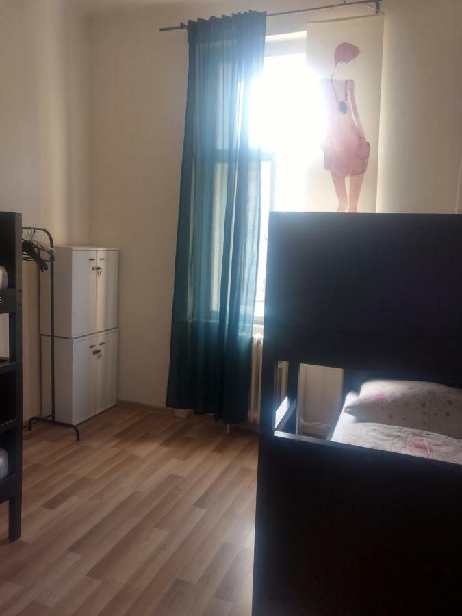 Irmas Hostel ปราก ภายนอก รูปภาพ